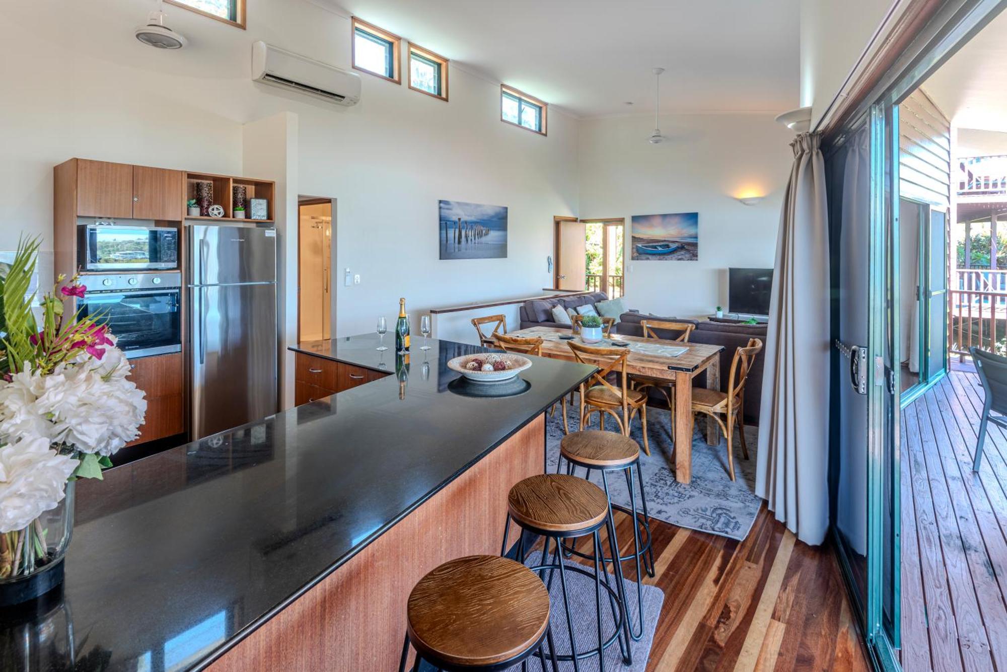 Casuarina Cove 1 On Hamilton Island By Hamorent Екстериор снимка
