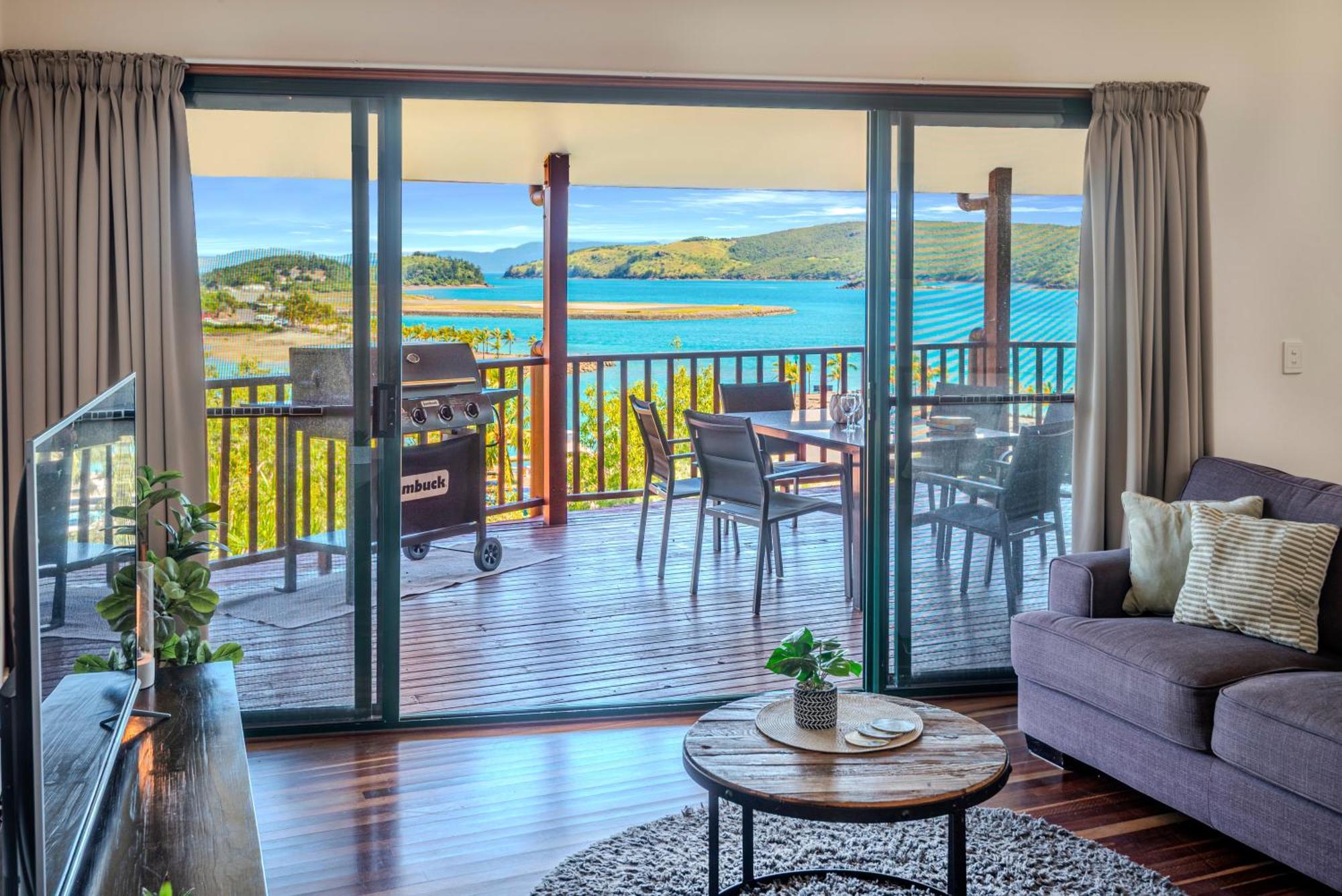 Casuarina Cove 1 On Hamilton Island By Hamorent Екстериор снимка