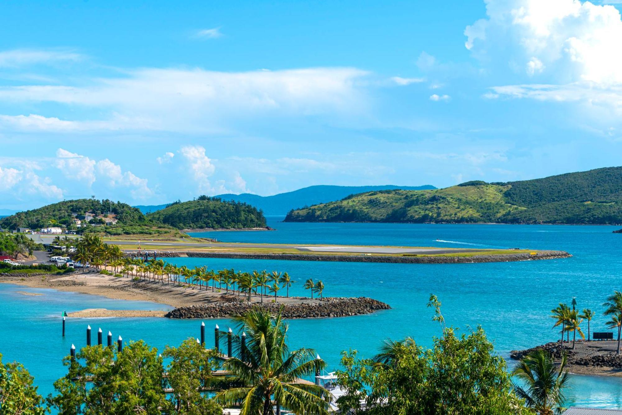 Casuarina Cove 1 On Hamilton Island By Hamorent Екстериор снимка